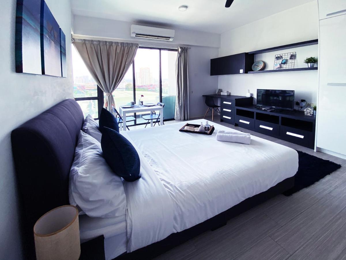 Lily & Loft - The Grand Sofo, Petaling Jaya Apartment Ngoại thất bức ảnh