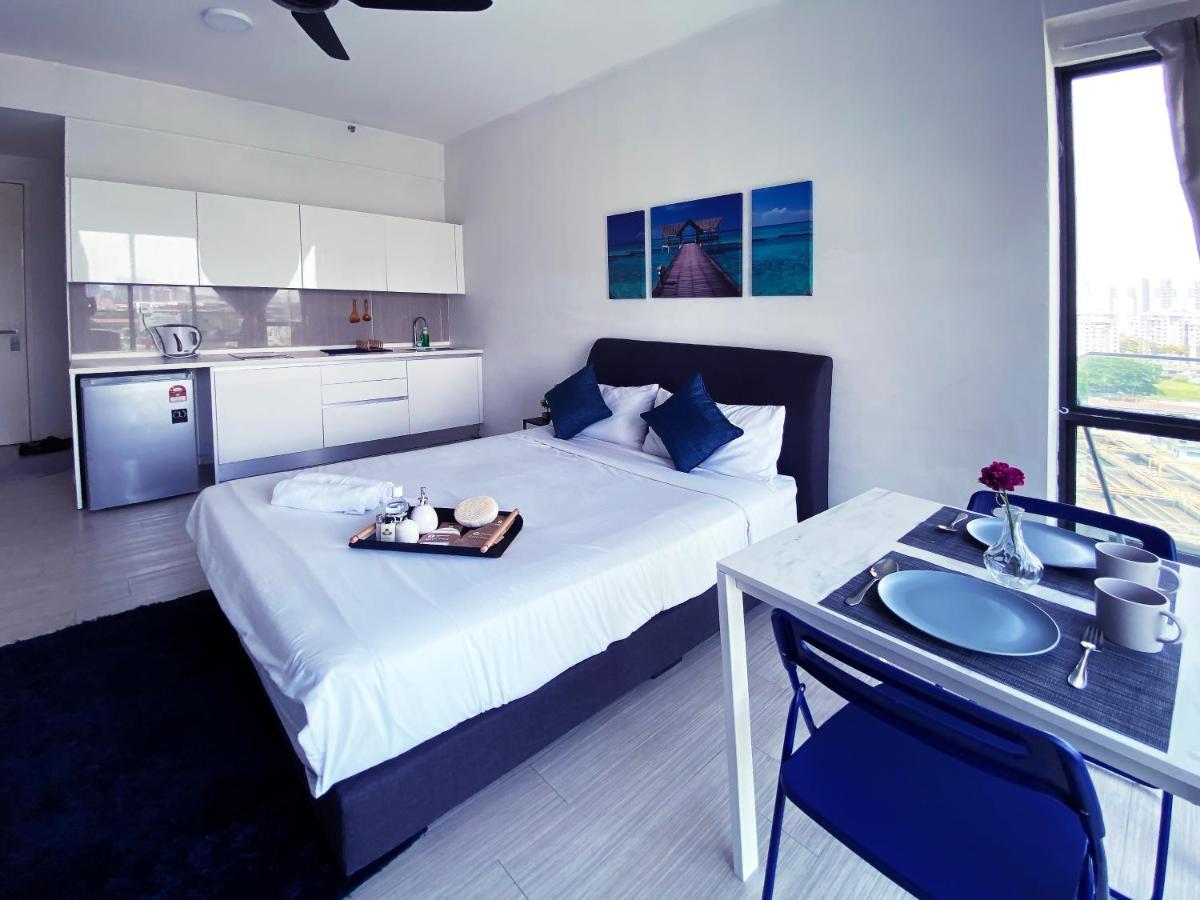 Lily & Loft - The Grand Sofo, Petaling Jaya Apartment Ngoại thất bức ảnh