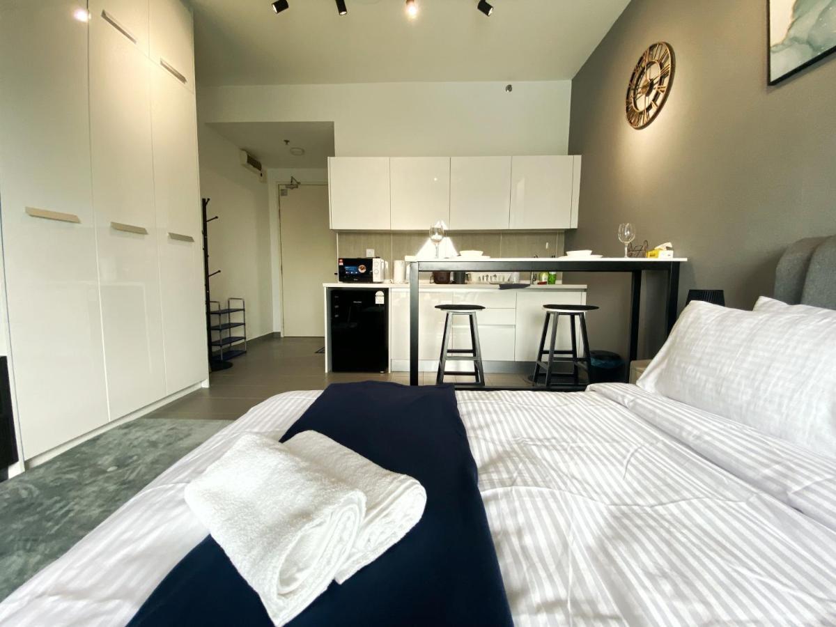 Lily & Loft - The Grand Sofo, Petaling Jaya Apartment Ngoại thất bức ảnh