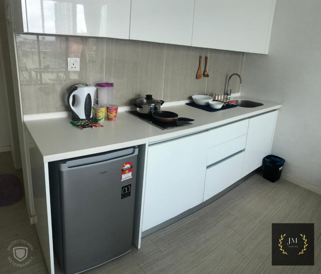 Lily & Loft - The Grand Sofo, Petaling Jaya Apartment Ngoại thất bức ảnh