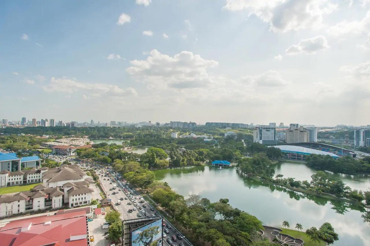 Lily & Loft - The Grand Sofo, Petaling Jaya Apartment Ngoại thất bức ảnh